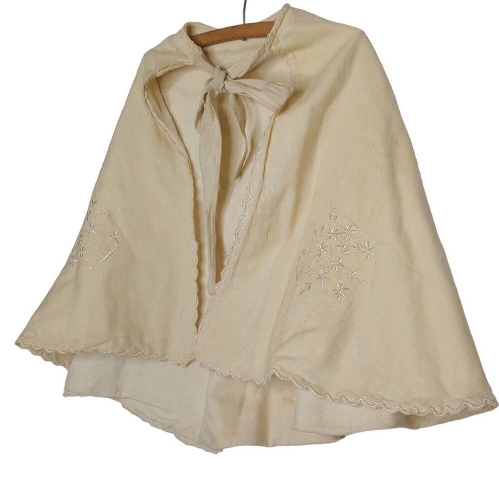 Vintage Girls Cape Embroidered Flower Scallop Stained Collectible Decor READ